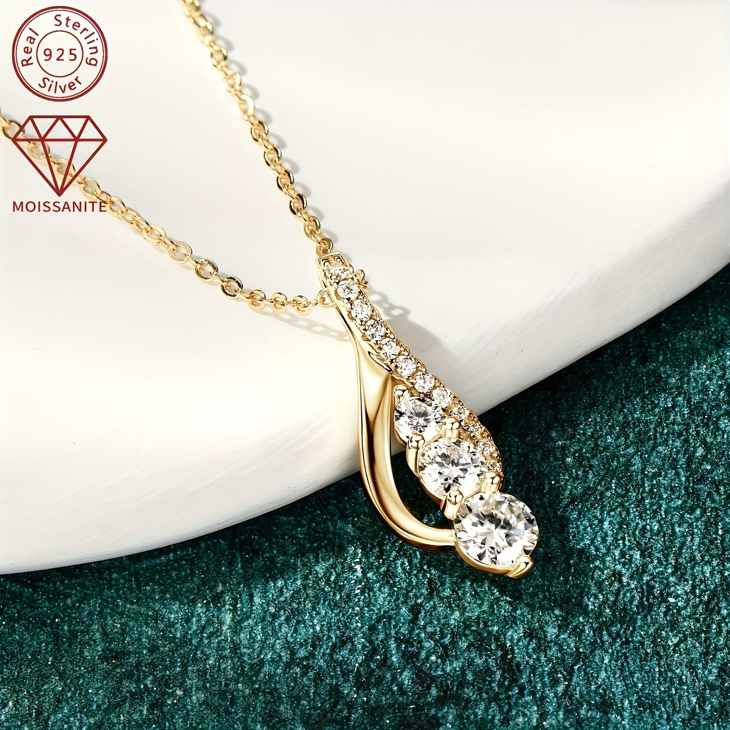 Elegant 1 & 2 Carat Moissanite Solitaire Necklace – S925 Sterling Silver Pendant | Unisex Brilliant Cut Diamond-Alternative Jewelry