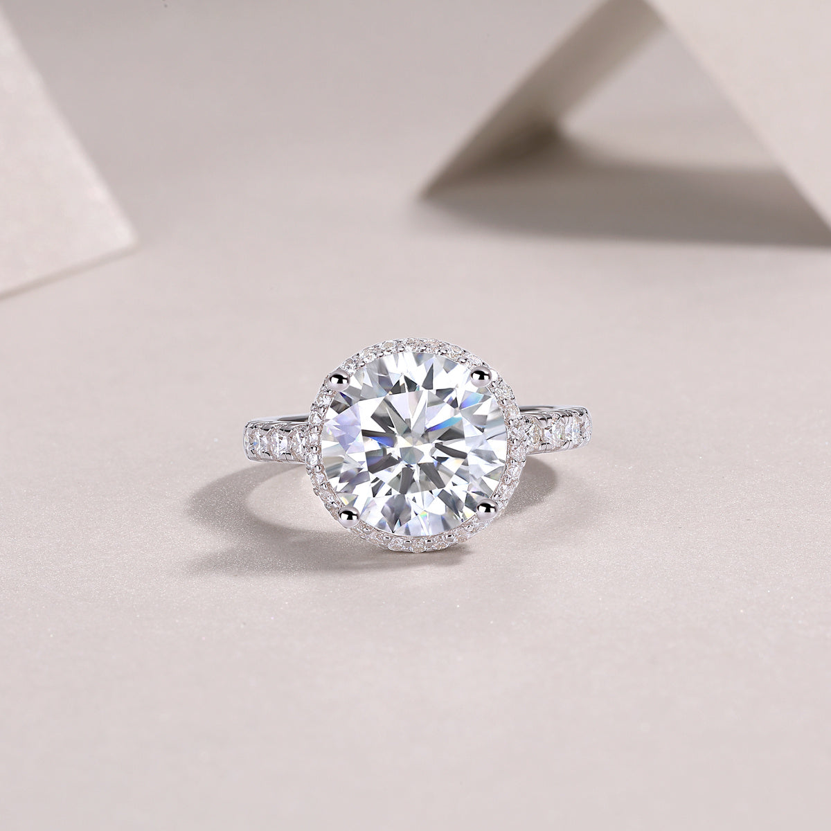 "Starry Sky" 5 Carat Moissanite Solitaire Ring – S925 Sterling Silver with Platinum Plating | VVS1 Brilliant Cut Statement Engagement Ring